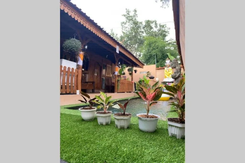 Dede House 3, 2 Bedrooms With Private Pool Ubud